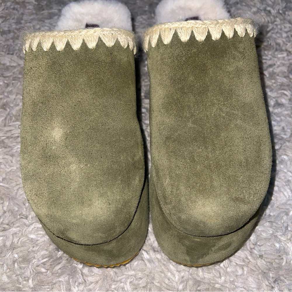 MOU Olive Chunky Platform Women’s Size 9.5-10 Cozy Fur Lined